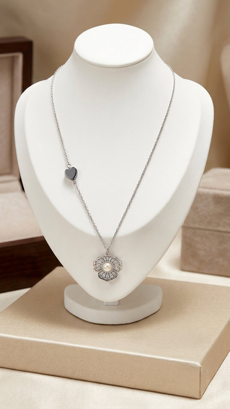 Elegant Floral Pearl Pendant Necklace- Imitation Jewelry